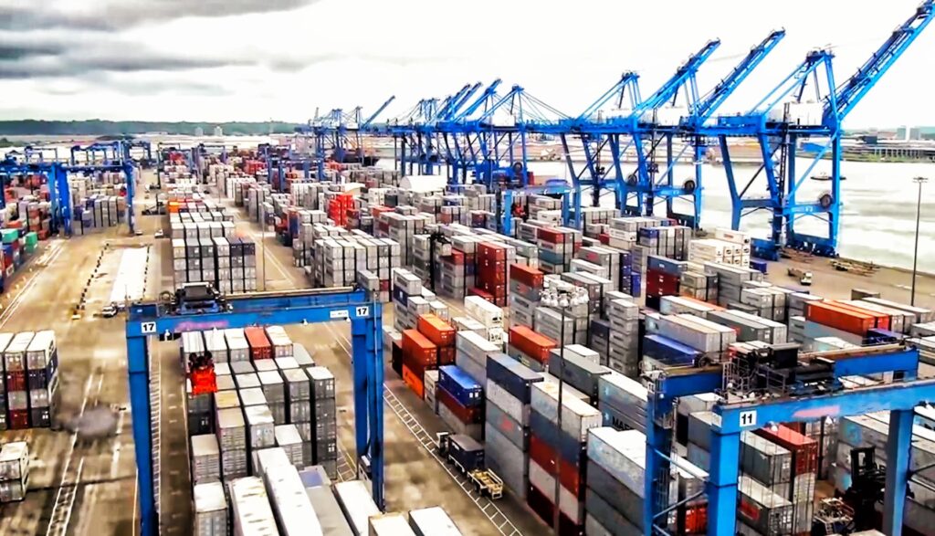 cranes-and-containers-at-international-logistics-c-2022-03-21-12-33-32-utc